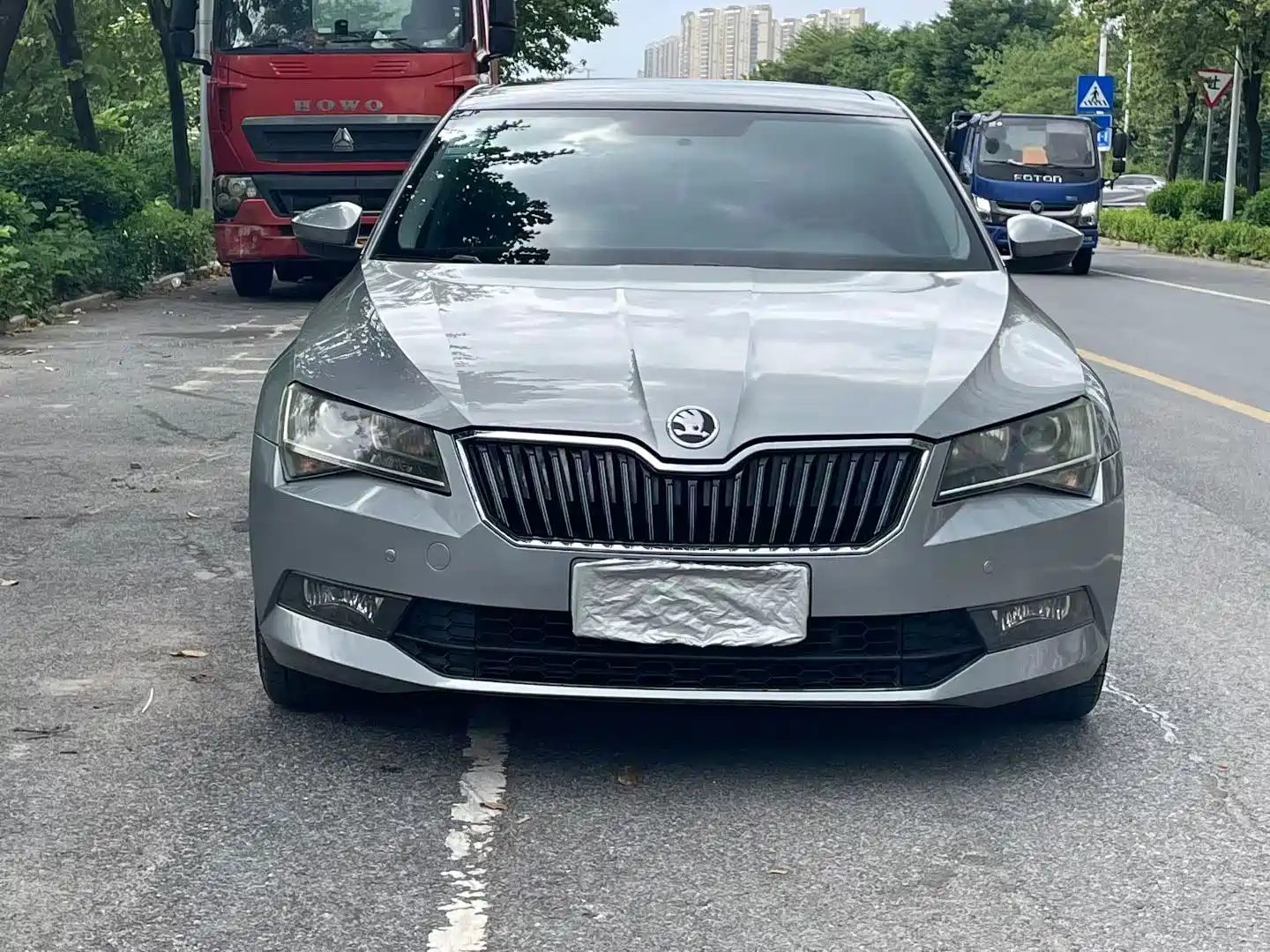 صورة 2 - Škoda Superb