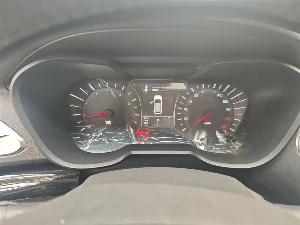 GAC Trumpchi Trumpchi GS4 2016 235T G-DCT Luxury Edition фото 4