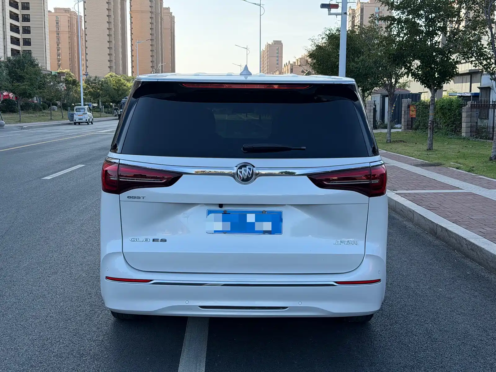 Фото 3 - Buick GL8