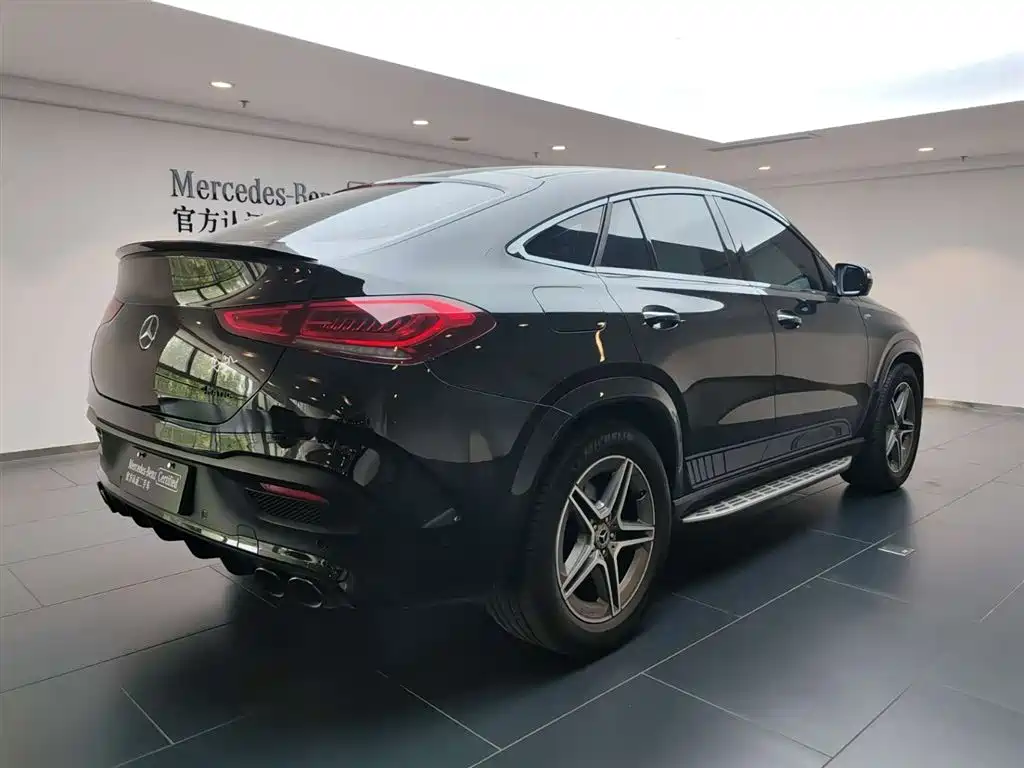 Mercedes-Benz GLE Coupe 2023 GLE 350 4MATIC Coupe SUV Fashion фото 5