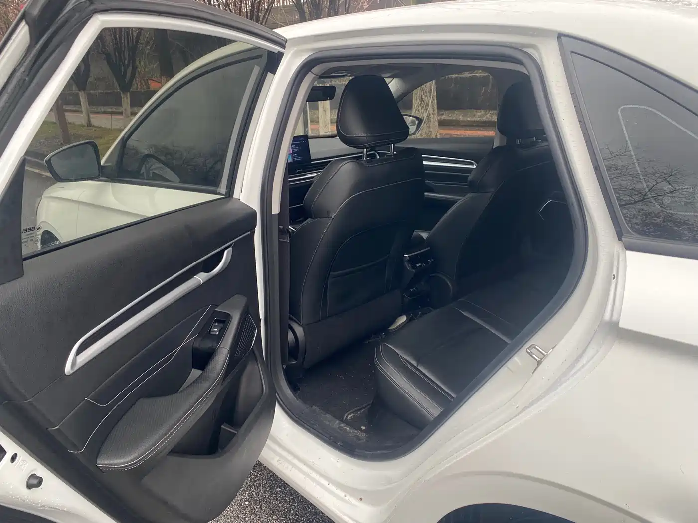 GEELY AUTOMOBILE EMGRAND