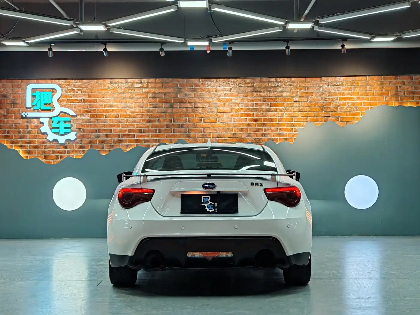 Subaru BRZ 2020 2.0L Manual type-RS фото 9