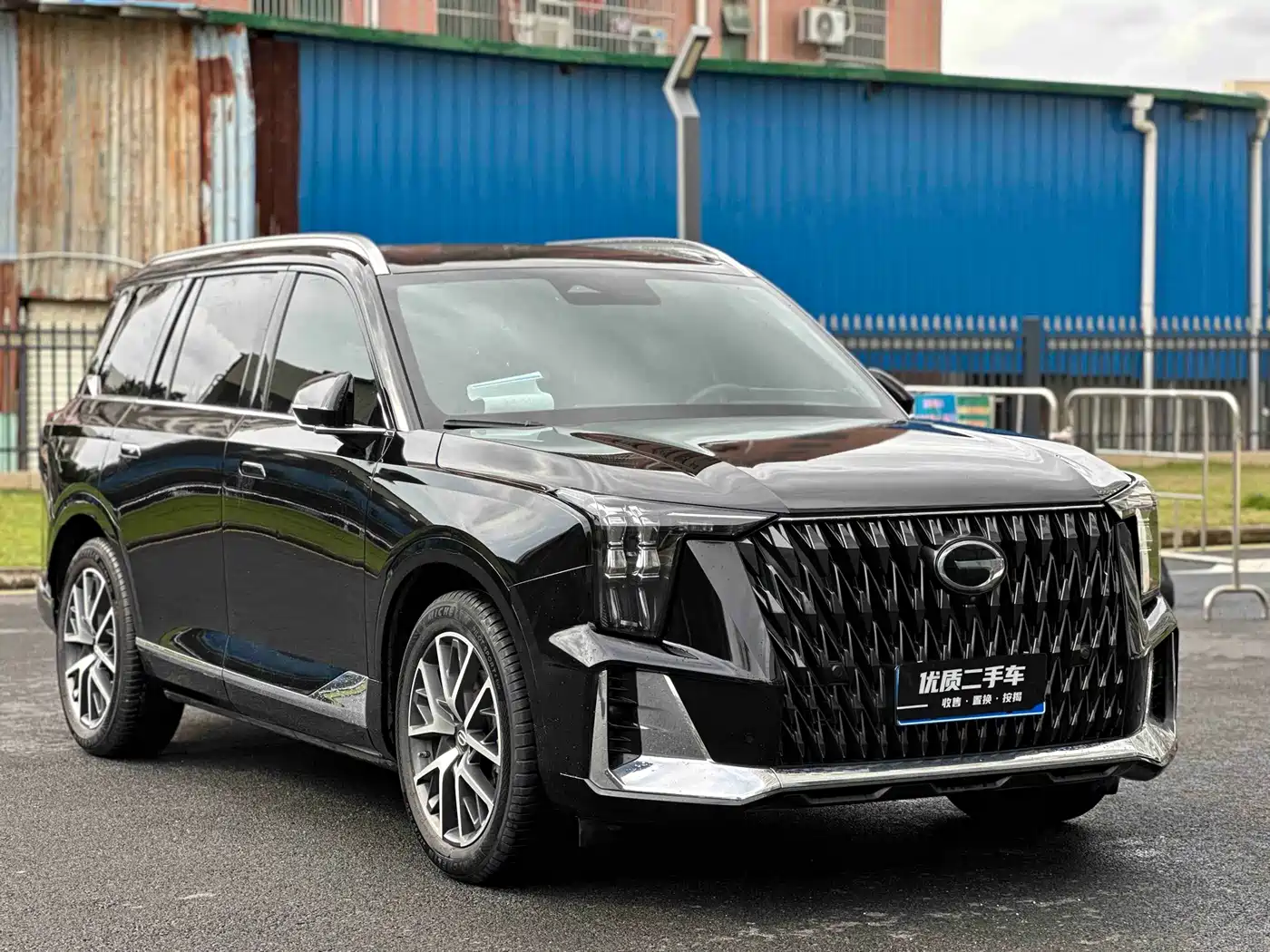GAC Trumpchi Trumpchi GS8 2022 Hybrid Series 2.0TM 4WD Premium Edition (7-Seater) фото 3