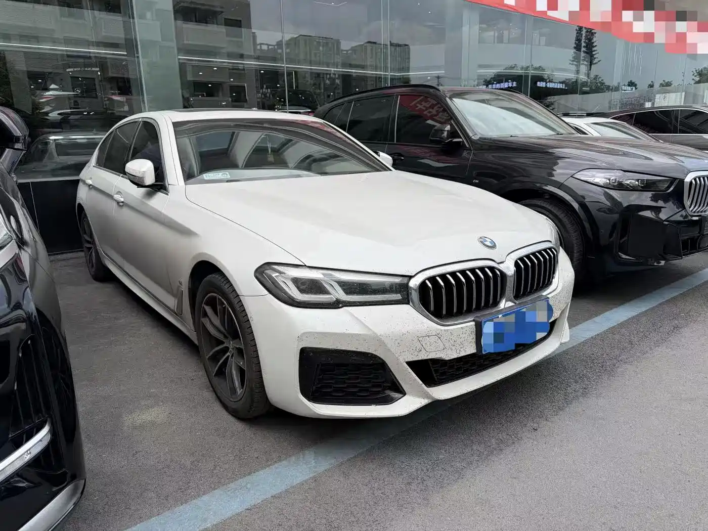 BMW 5 Series 2022 525Li M Sport Package фото 3