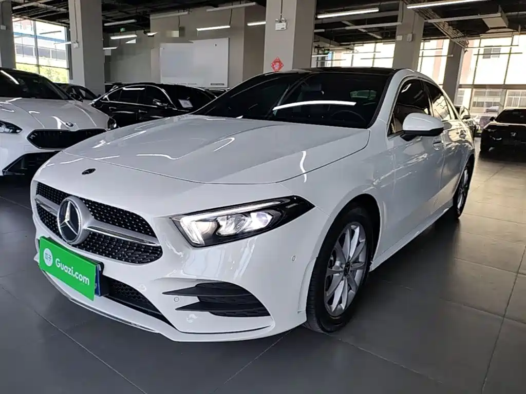 Mercedes-Benz A-Class 2021 A 200 L Sport Sedan Fashion Edition