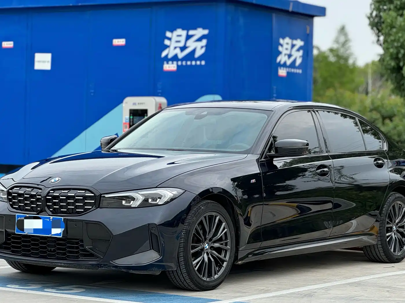 BMW 3 Series 2024 325i M Sport Shadowline Package