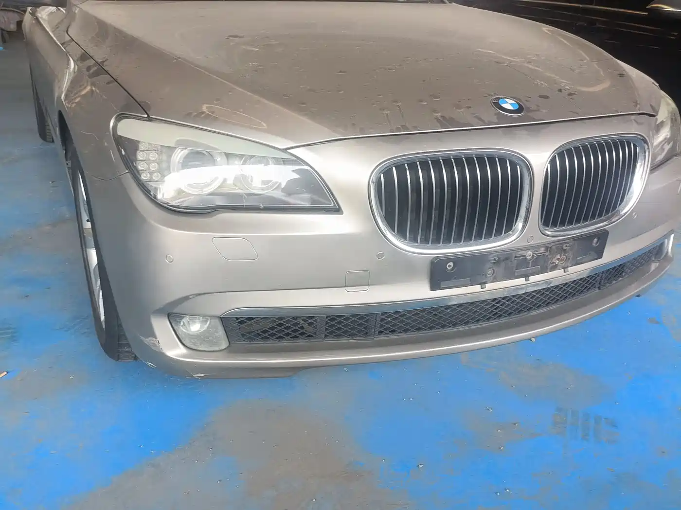BMW 7 Series 2011 740Li Steinway Limited Edition фото 3