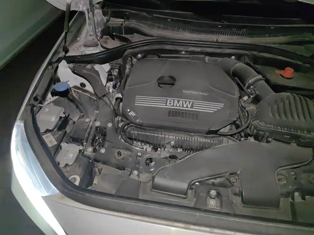 BMW 1 Series 2022 125i M Sport Shadow Edition фото 22