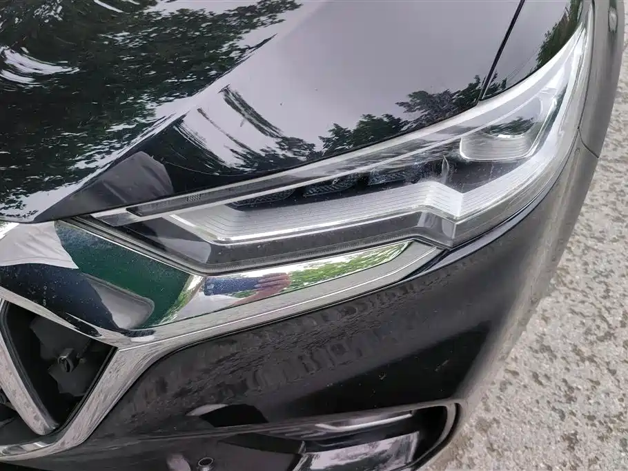Hongqi HS5 2022 2.0T Smart Connect Flagship AWD Edition фото 5