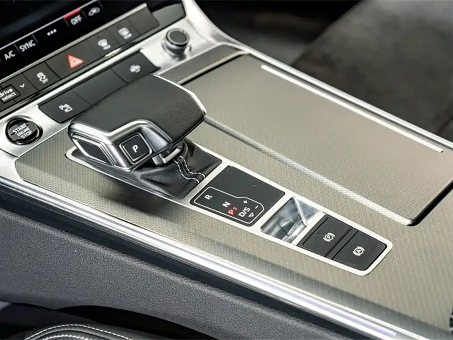 Audi A7L 2024 45TFSI S-line Dream Edition Crystal Package фото 12