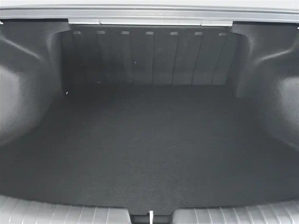 Hyundai Elantra 2018 1.6L Auto Joy GL (China V) фото 19