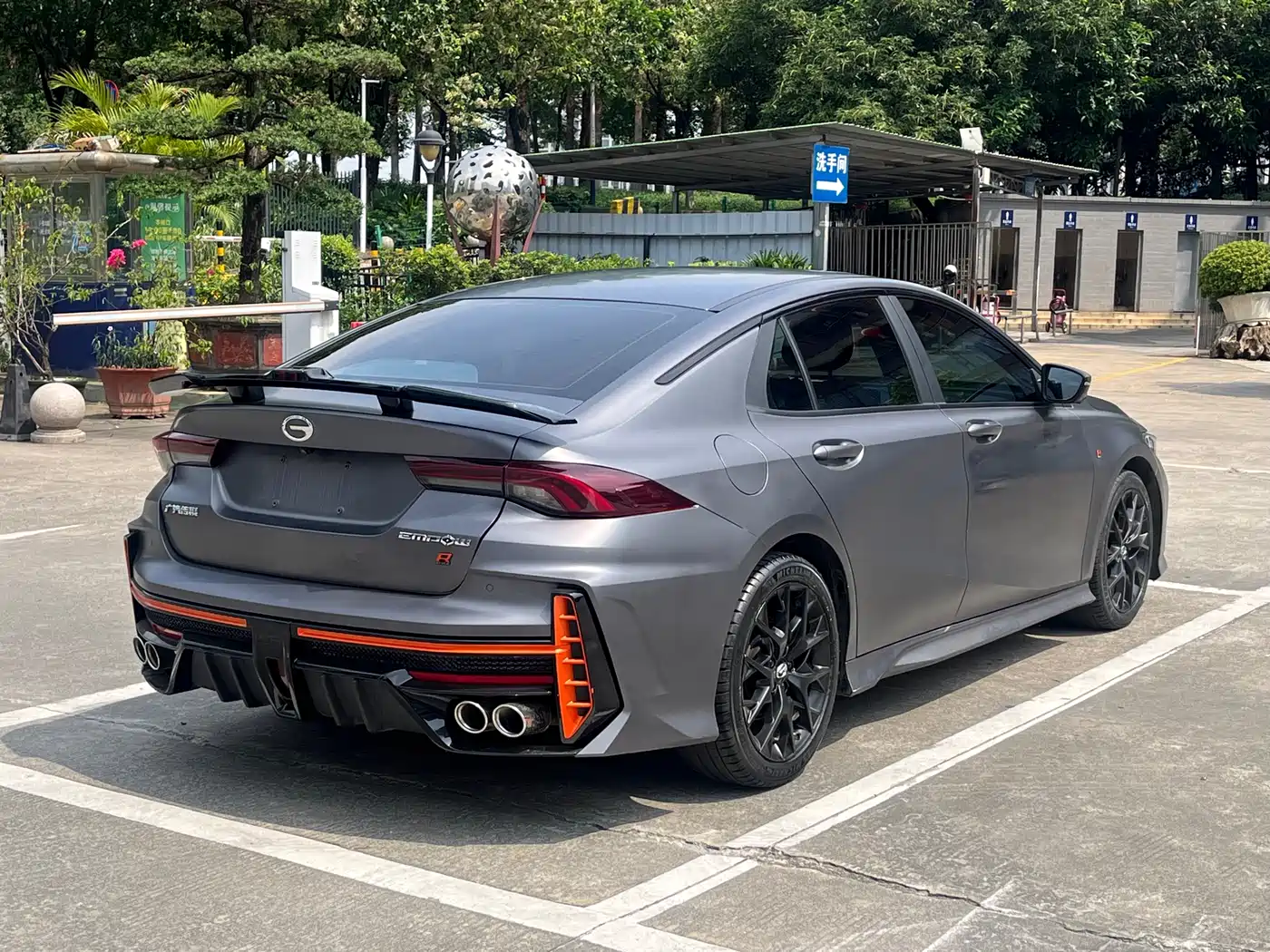 GAC Trumpchi Trumpchi Emkoo 2022 270T DCT J16 R-style Track Edition фото 6
