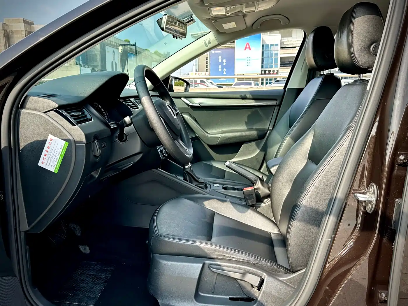 Škoda Octavia 2018 Model Wagon TSI230 DSG Comfort Edition фото 8