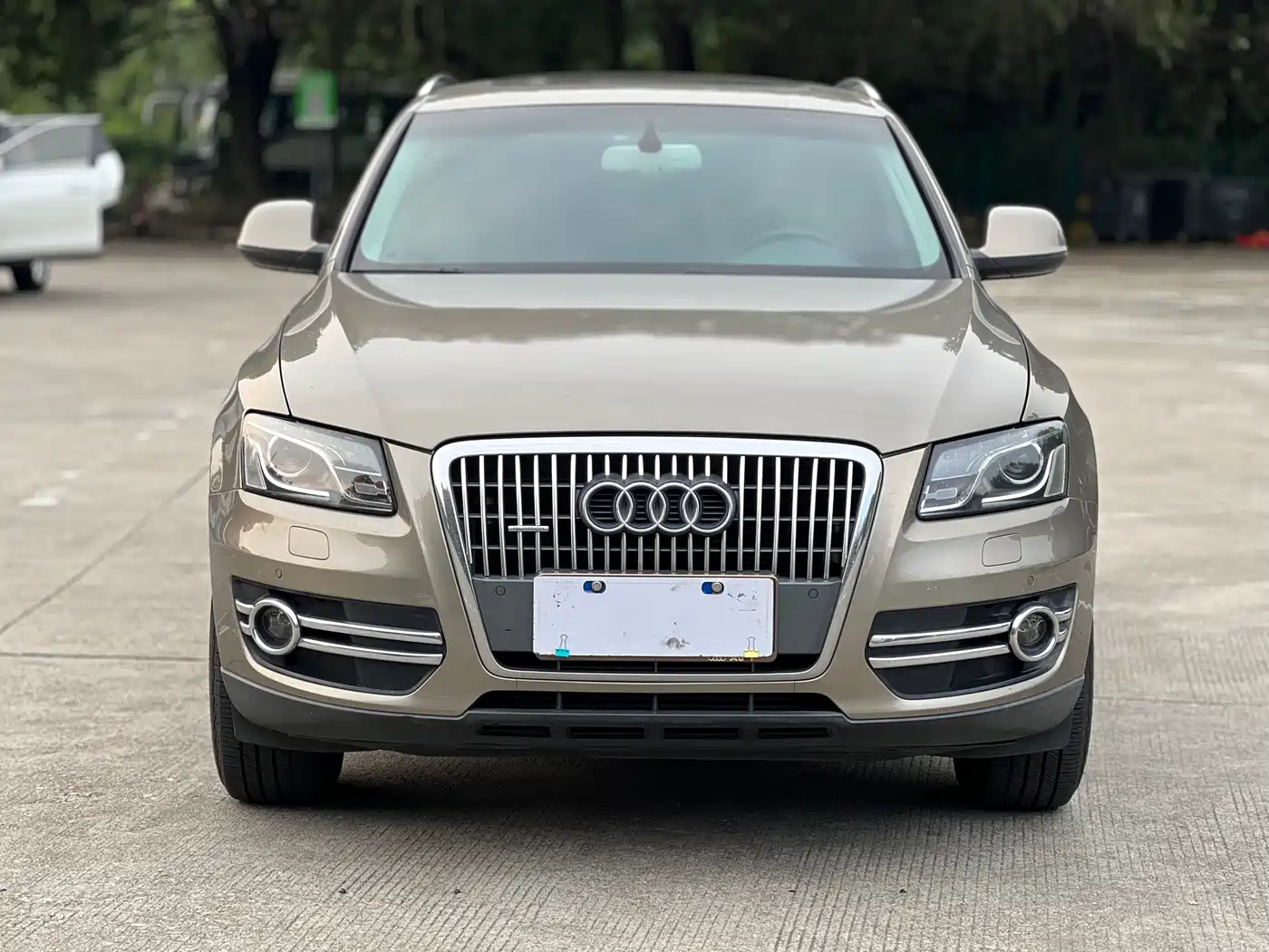 Audi Q5 2011 2.0TFSI Comfort фото 2