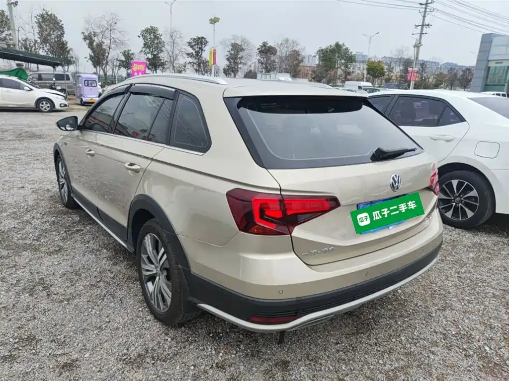 Volkswagen C-TREK 2018 230TSI DSG Luxury фото 23