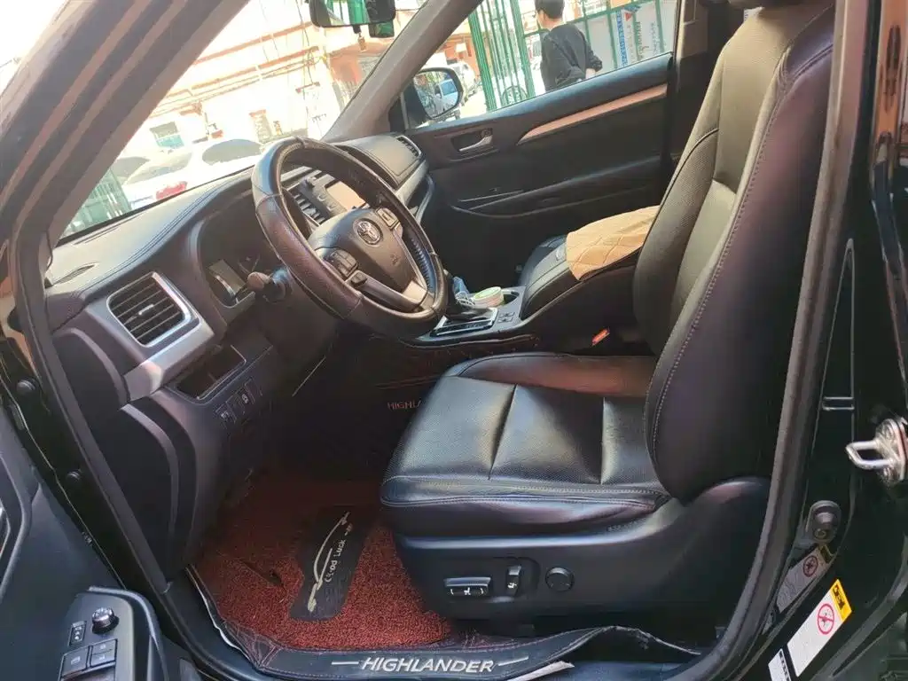 Toyota Highlander 2015 2.0T AWD Luxury Edition 7-seater фото 11