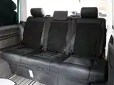 Photo 10 - Volkswagen Multivan