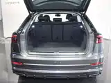 Photo 7 - Audi Q8