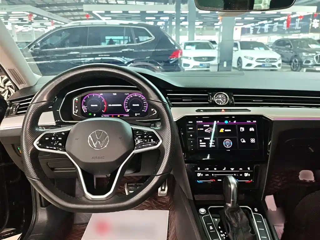 Volkswagen Magotan 2023 Model 2 Million Commemorative Edition 330TSI DSG Luxury фото 10