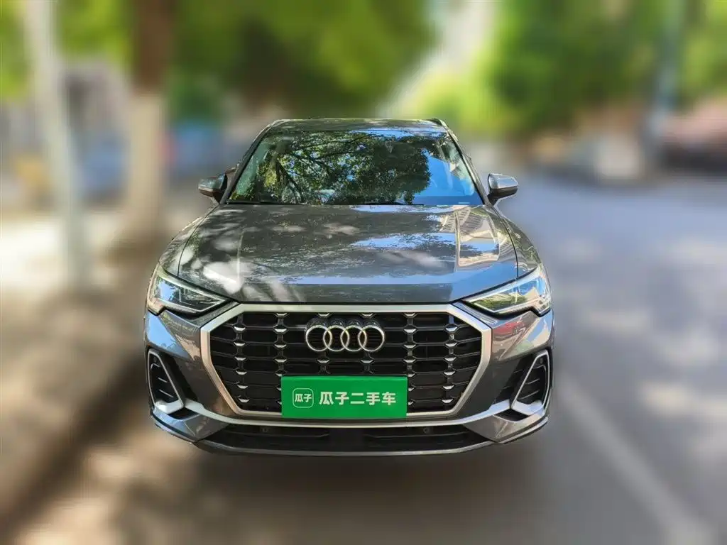 Audi Q3 2021 35 TFSI Fashion Sport фото 2