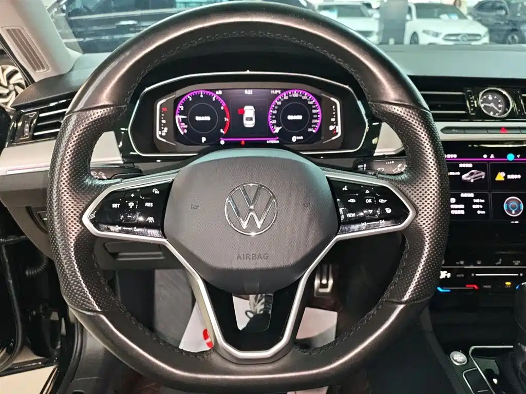 Volkswagen Magotan 2023 Model 2 Million Commemorative Edition 330TSI DSG Luxury фото 11