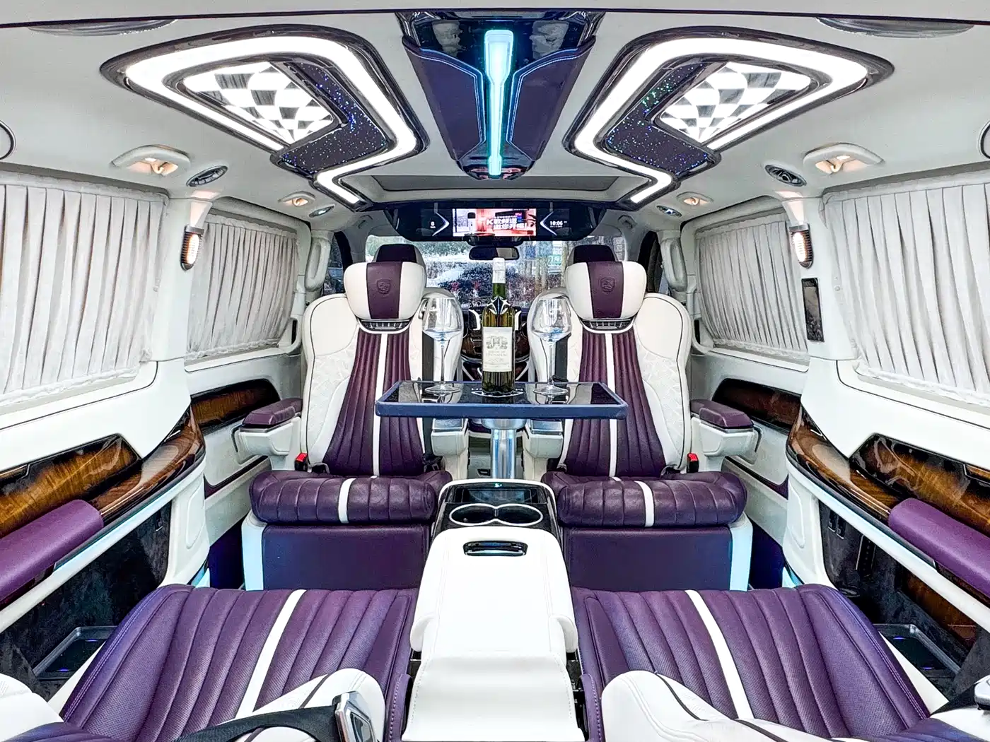 Mercedes-Benz V-Class 2021 V 260 L Long Wheelbase Luxury Edition фото 31