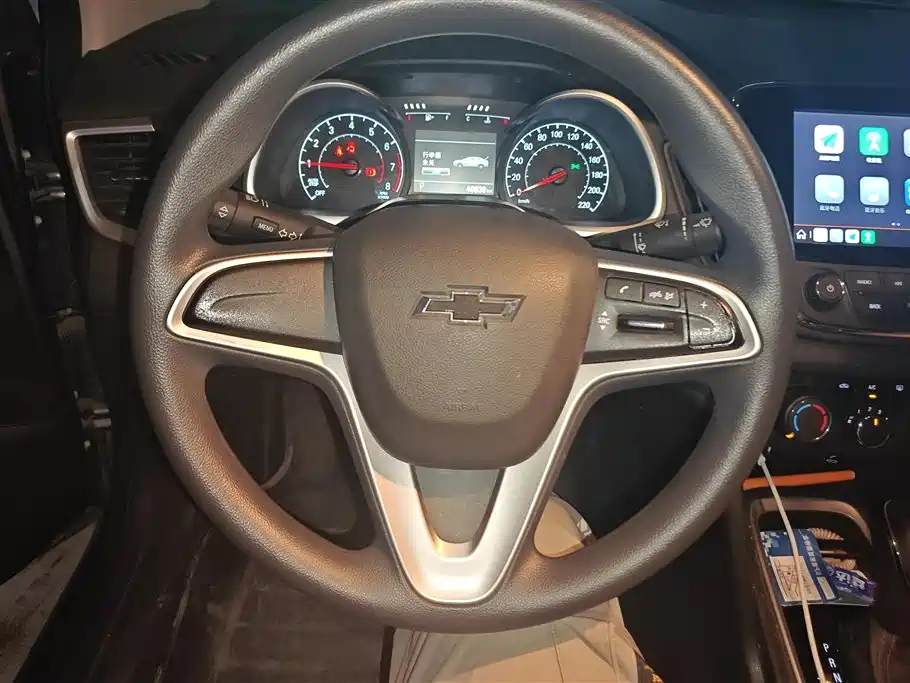 Chevrolet Monza 2019 Redline 320T DCT Joy Edition China VI фото 15