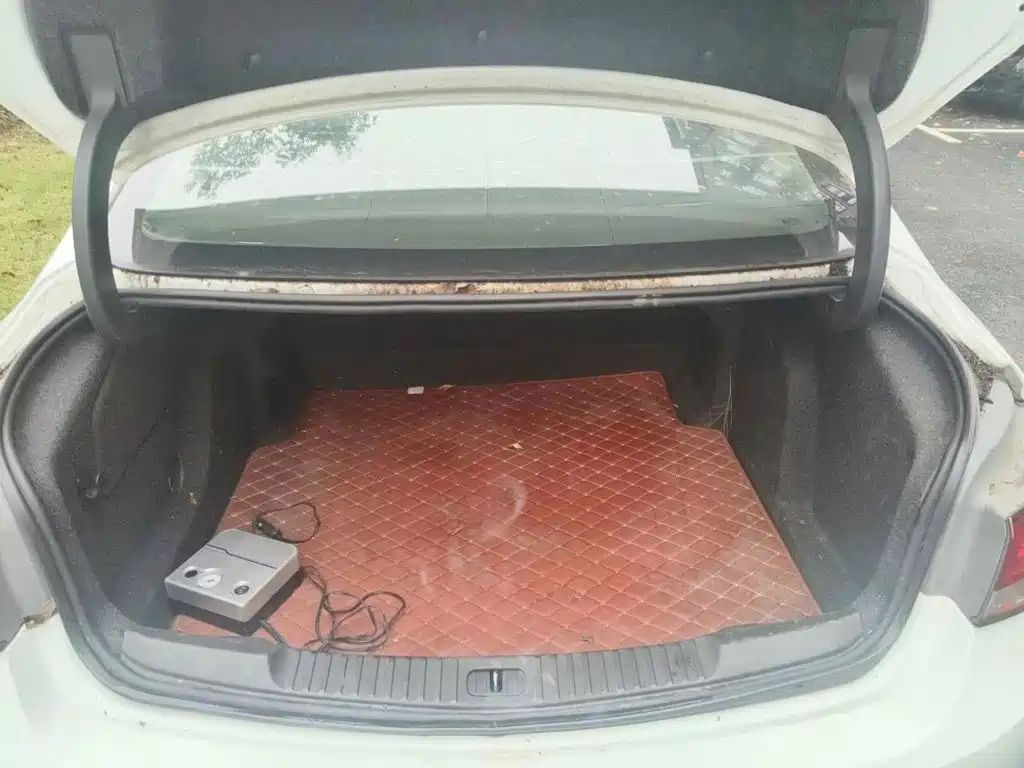 Photo 5 - Buick Verano