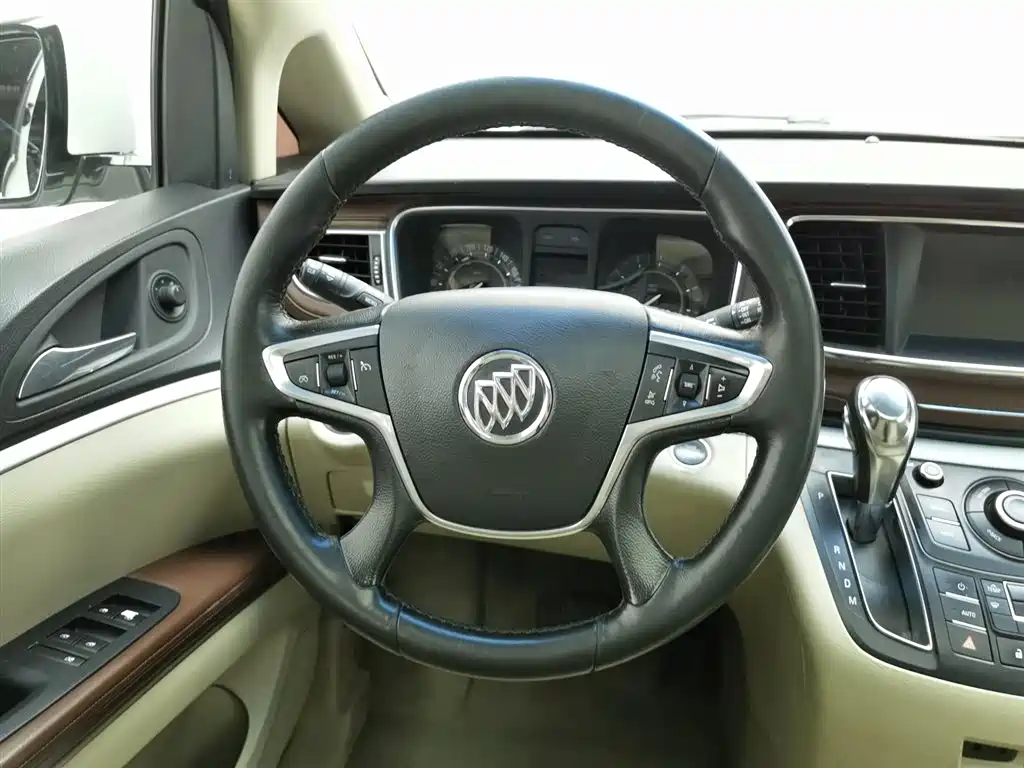 Buick GL8 2017 25S Luxury China V фото 11