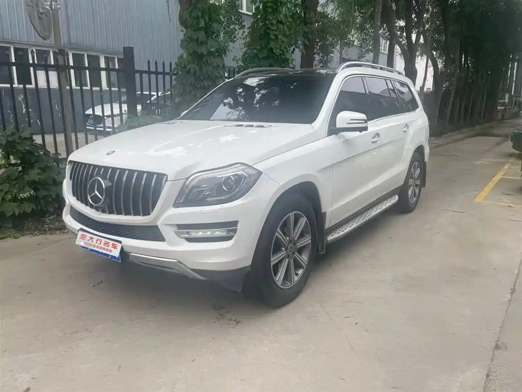 Mercedes-Benz GL-Class 2014 GL 400 4MATIC Dynamic