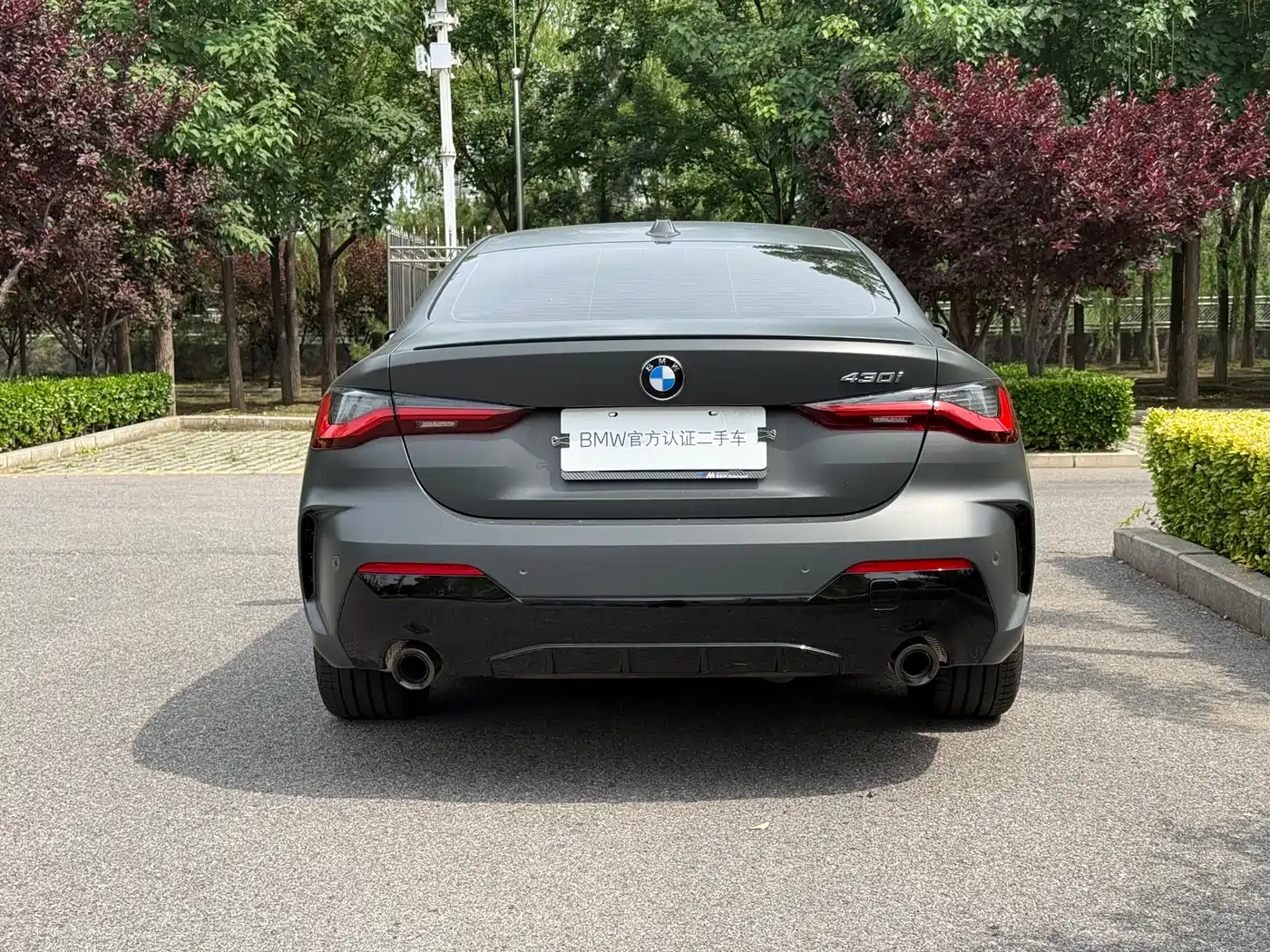 BMW 4 Series 2024 430i M Sport Shadow Edition фото 4