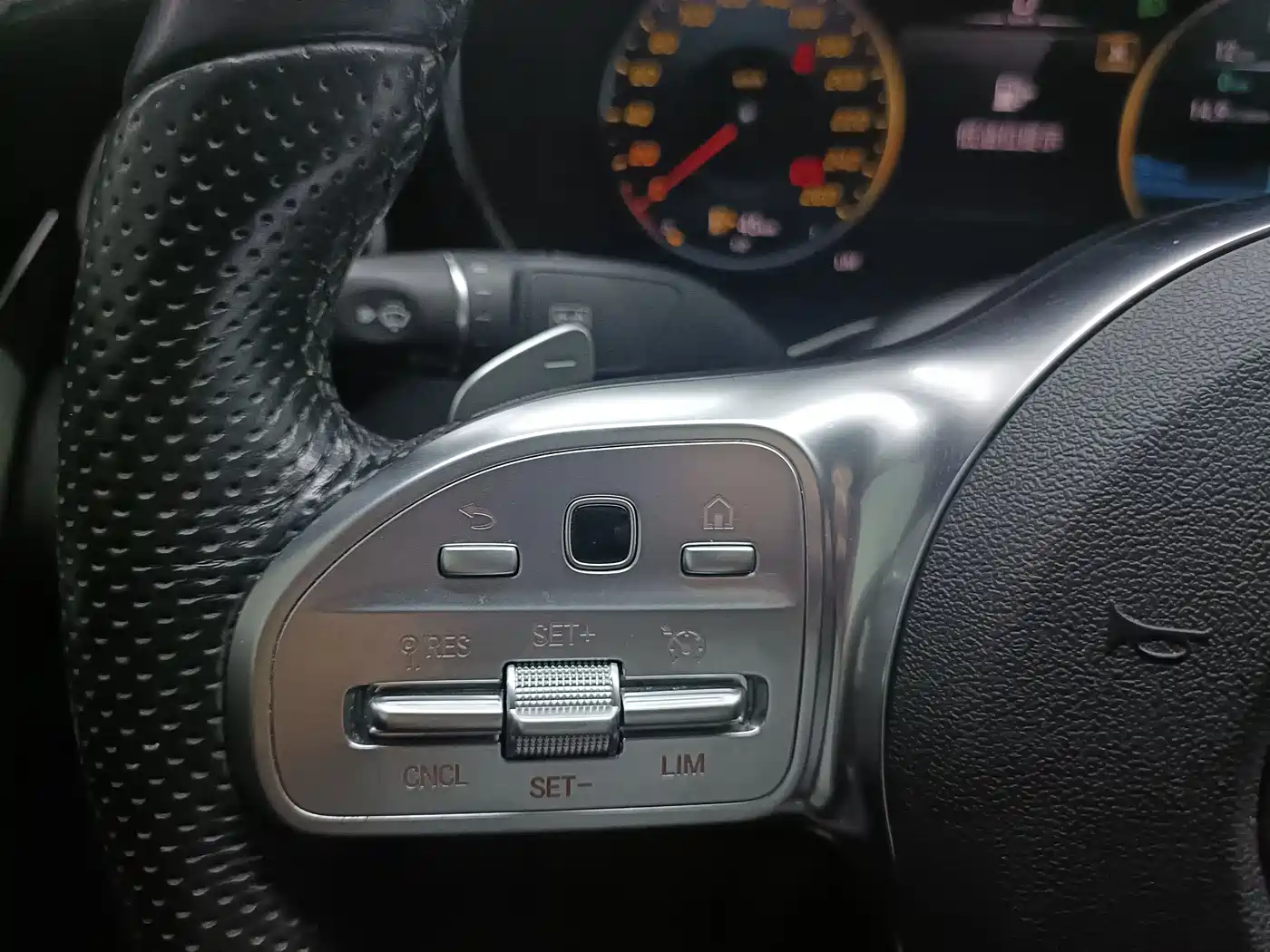 Mercedes-Benz C-Class 2020 C 260 L Sport фото 23