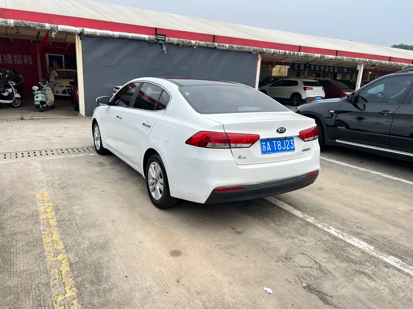 Kia K4 2015 2015 1.8L Automatic DLX Special