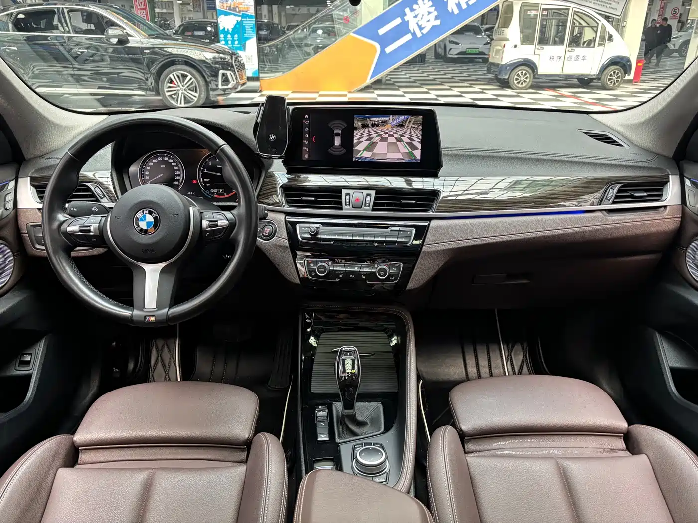 BMW X1 2021 xDrive25Li Exclusive фото 10