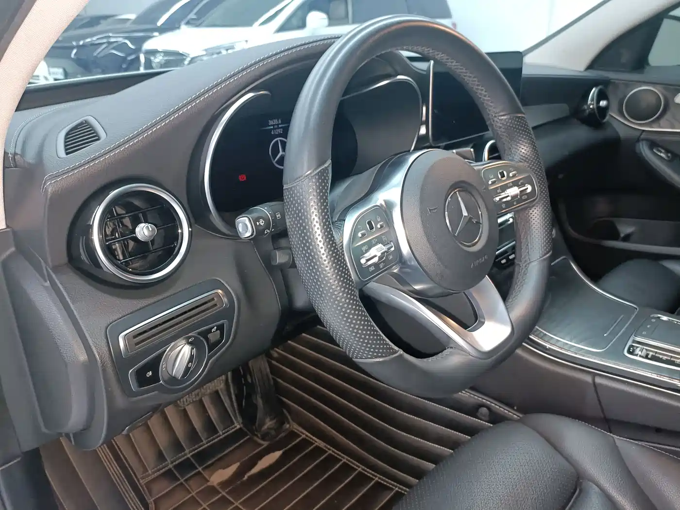 Mercedes-Benz C-Class 2020 C 260 L Sport фото 11