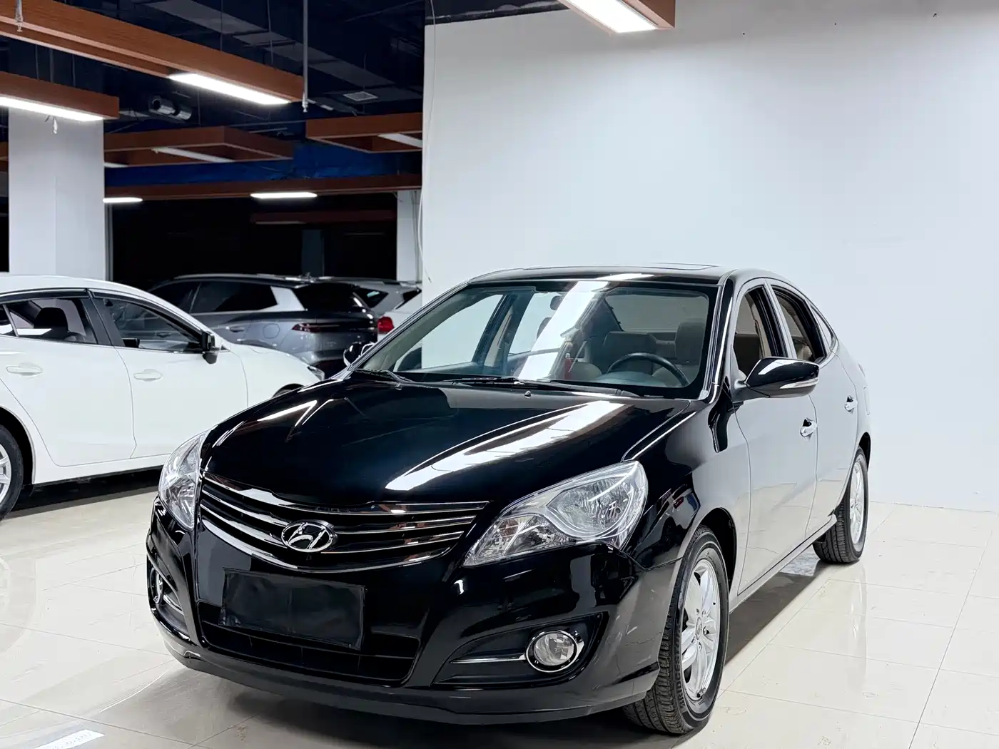Hyundai Elantra 2011 1.6L Automatic Luxury