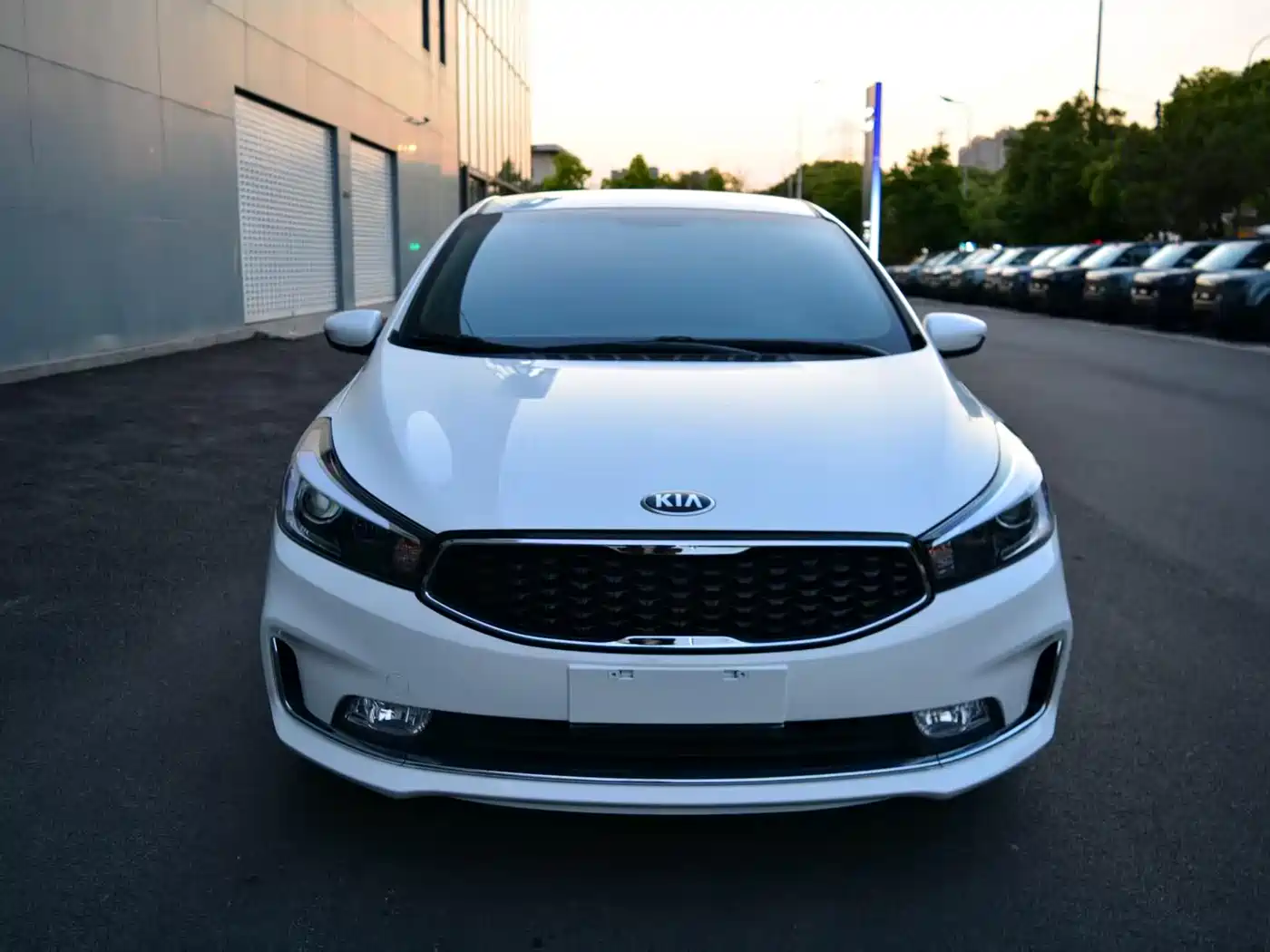 Kia K3 2016 1.6L Automatic GL фото 2