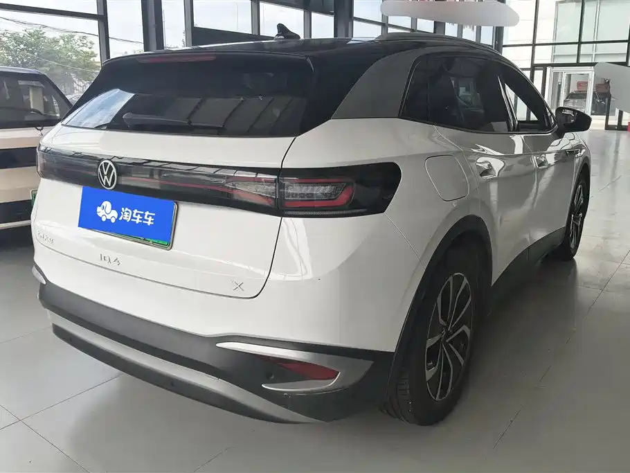 Volkswagen ID.4 X 2024 Pure Intelligent Edition фото 3