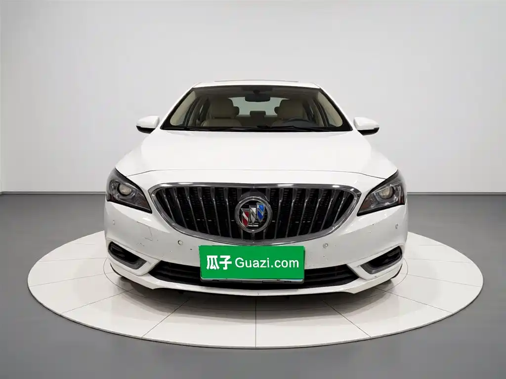 Buick Verano 2015 Sedan 15S Manual Progressive фото 2