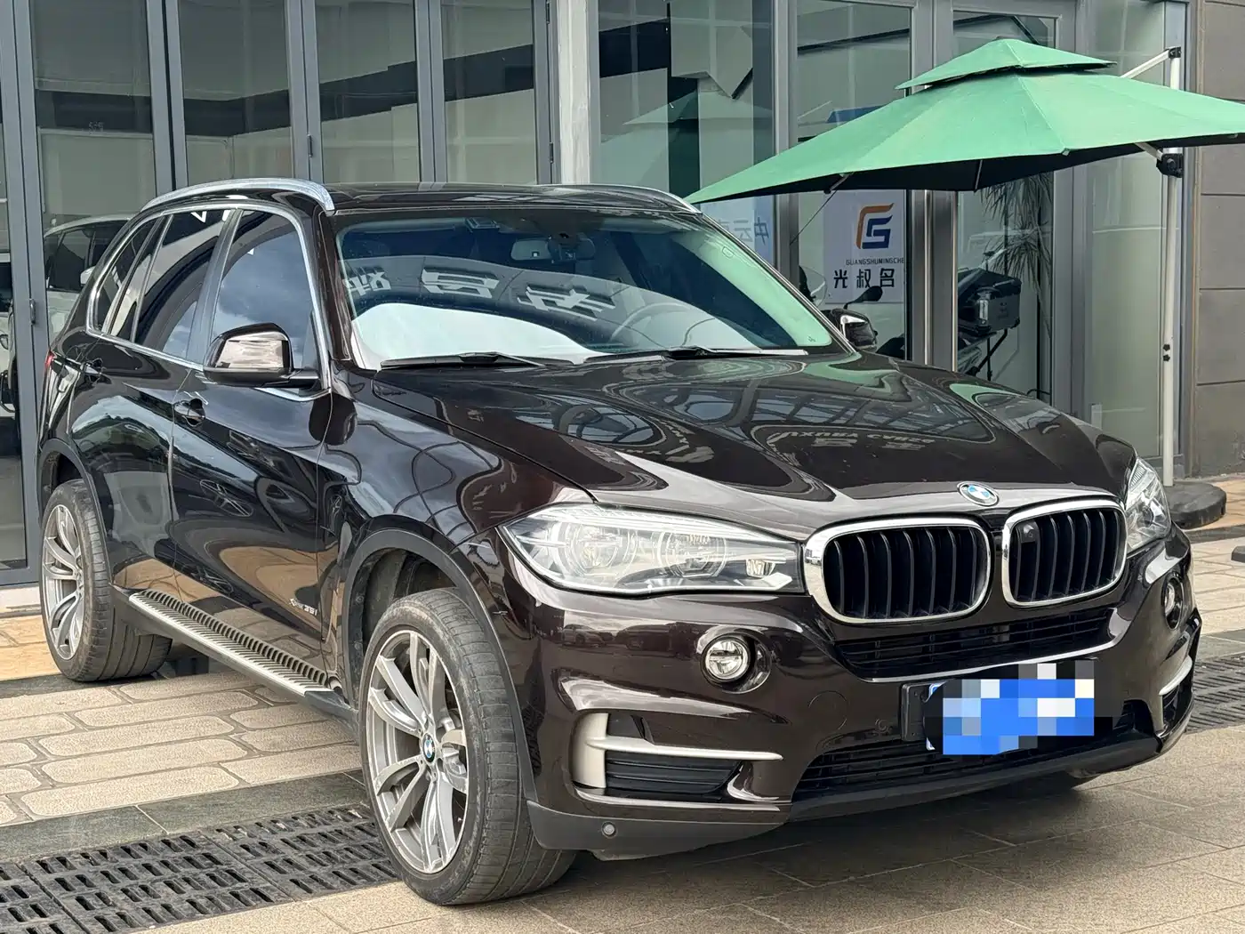 BMW X5 (Import) 2017 xDrive35i Leading Edition фото 3