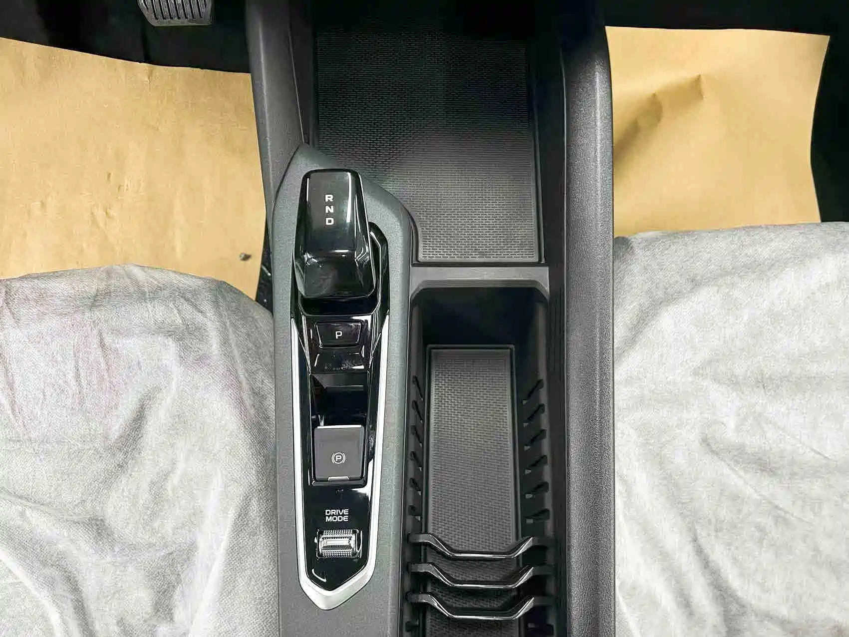 Photo 17 - Geely Binrui