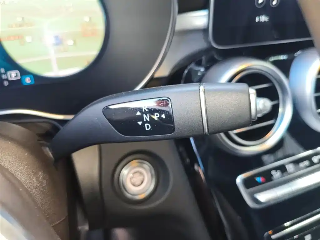 Mercedes-Benz GLC 2022 Facelift III GLC 260 L 4MATIC Dynamic фото 10