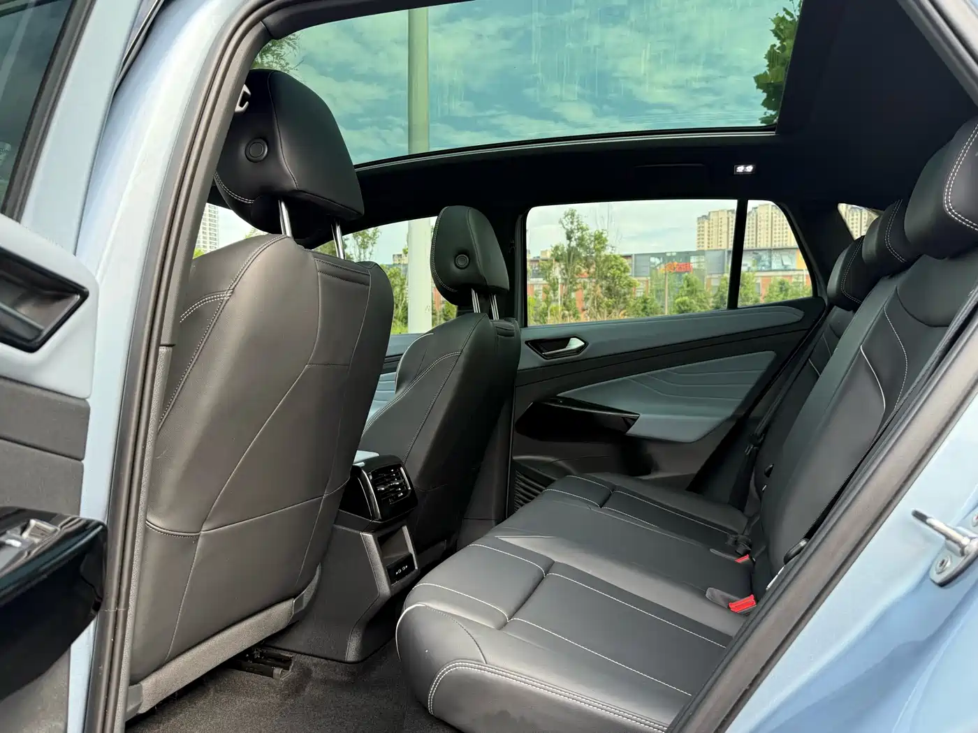 Volkswagen ID.4 X 2024 Pure Intelligent Edition фото 5