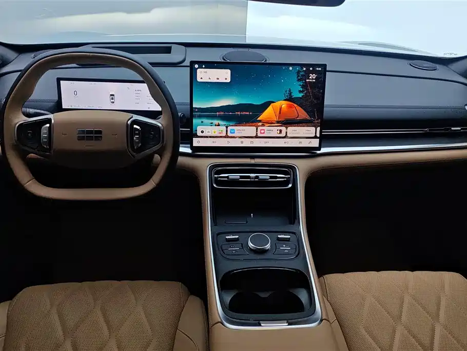 Geely Galaxy Galaxy A7 2025 EM-i фото 12