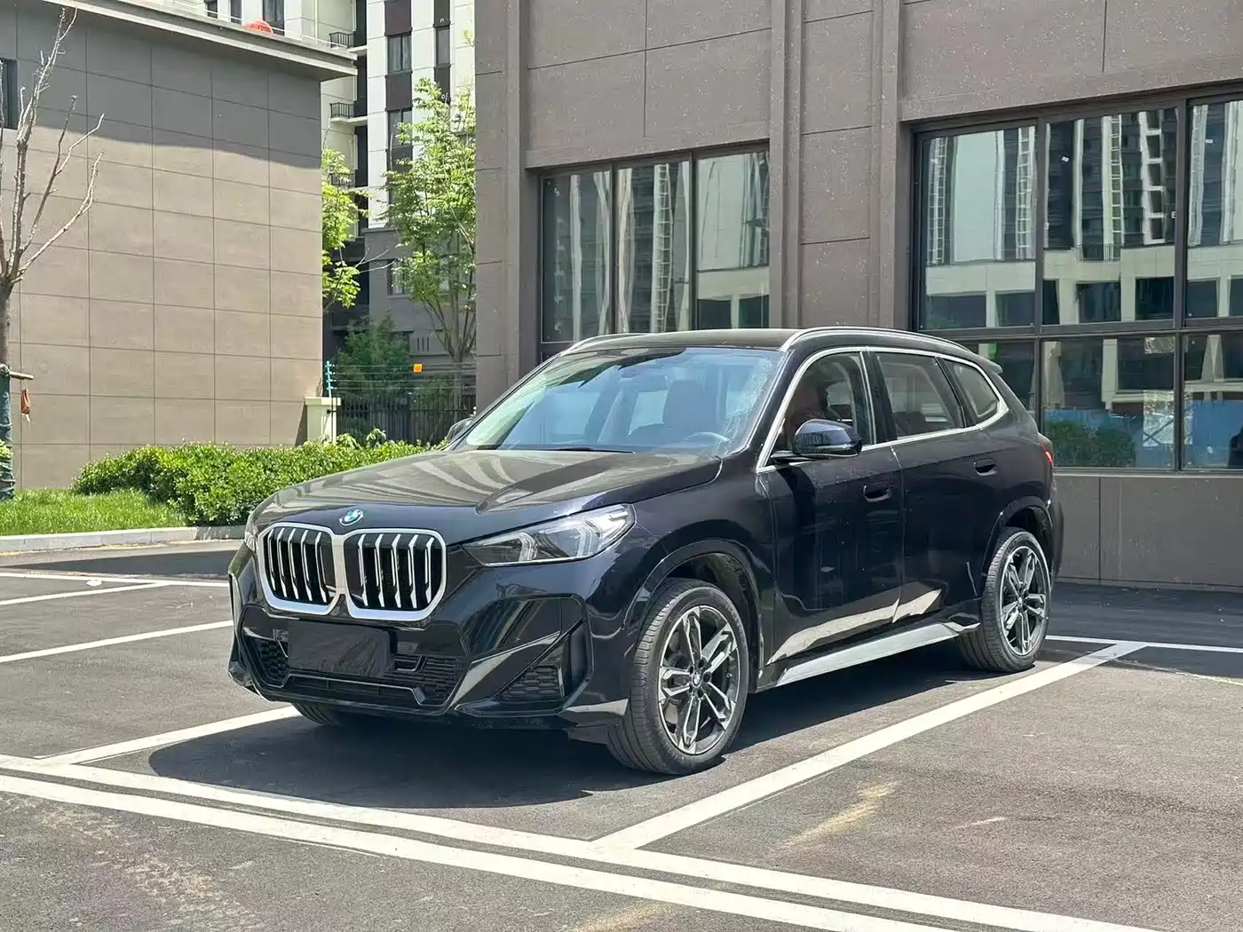 BMW X1 2026 Model Year sDrive25Li M Sport Package