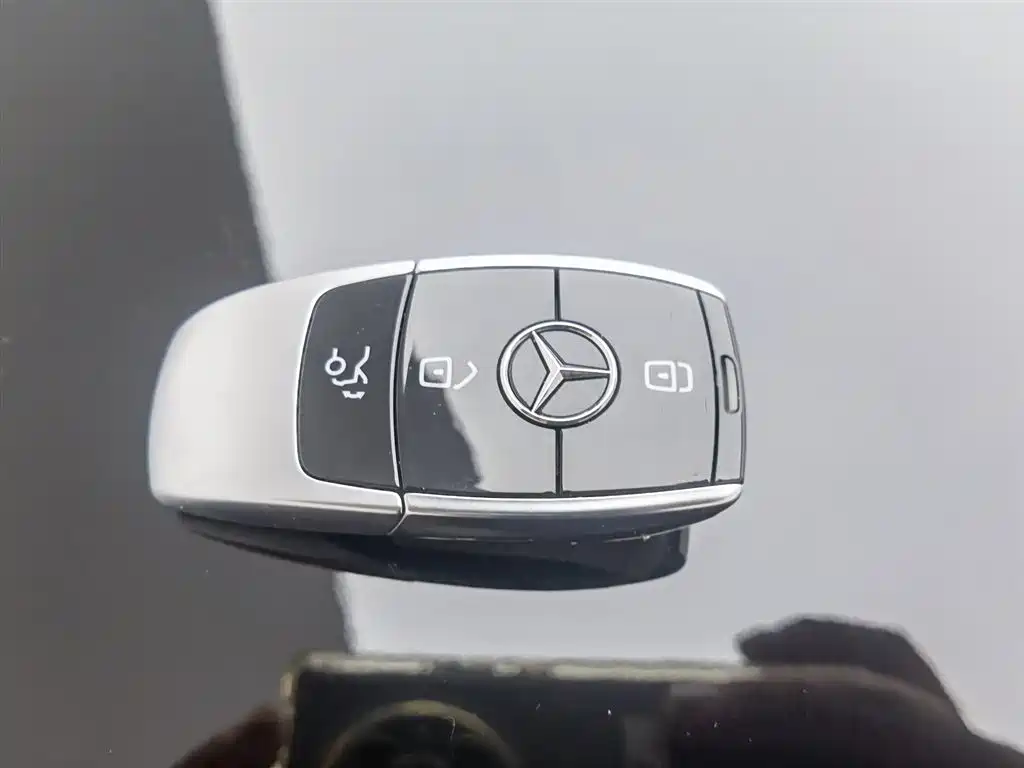 Mercedes-Benz E-Class 2021 Facelift E 260 L Sport фото 19