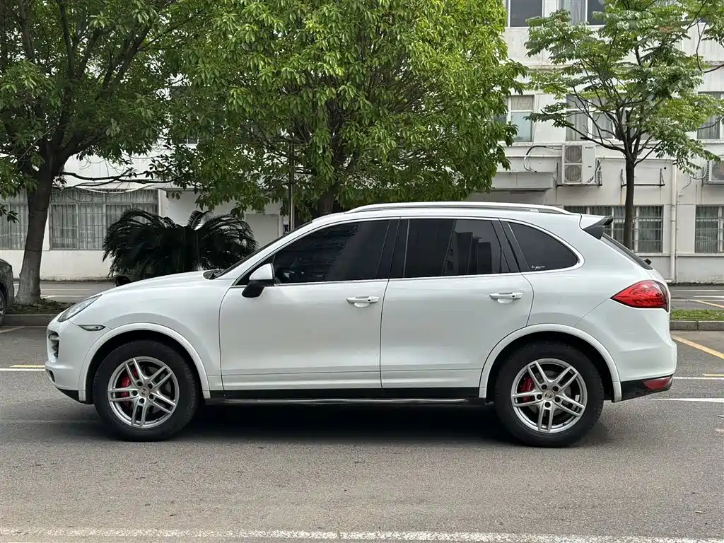 Porsche Cayenne 2015 Cayenne 3.0T фото 8