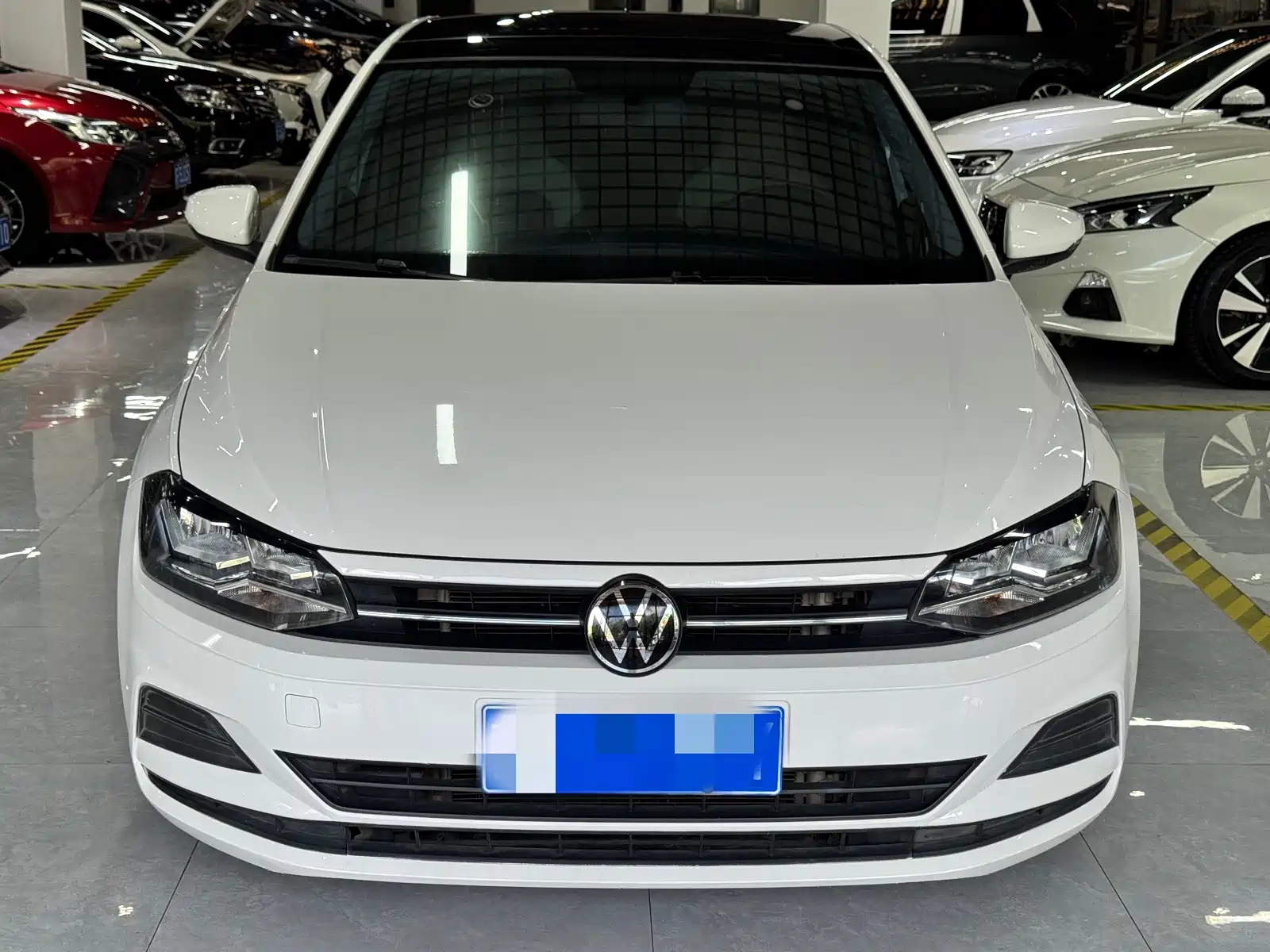 صورة 2 - Volkswagen Polo