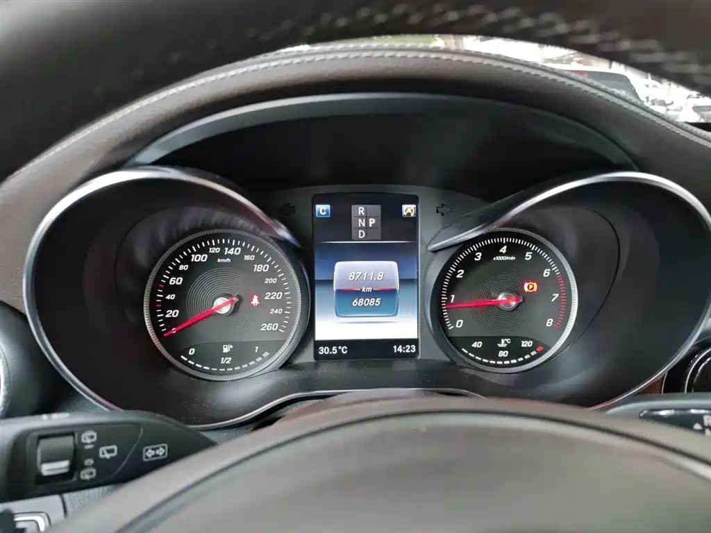 Mercedes-Benz GLC 2019 GLC 260 L 4MATIC Dynamic фото 12