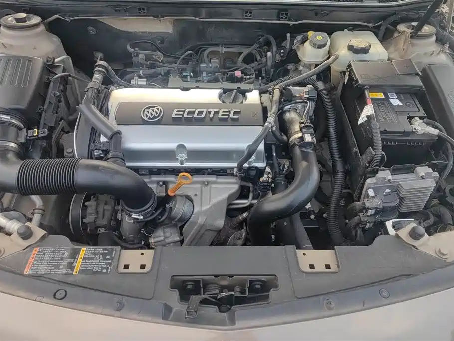 Buick Regal 2015 1.6T Leading Tech Edition фото 10